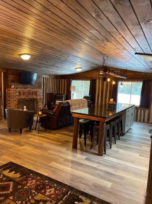 Cozy Log Cabin In Jim Thorpe Extérieur photo