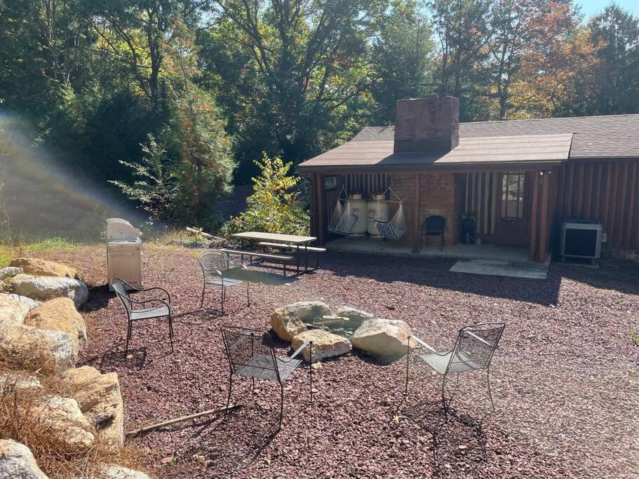 Cozy Log Cabin In Jim Thorpe Extérieur photo